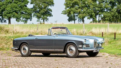 Profilansicht eines BMW 503 Coupe. 1956 - 1959. Besucherparkplatz der  Classic Remise am 01.10.2011. - Fahrzeugbilder.de картинки