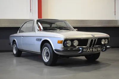 BMW 3.0 CSL 1973 года картинки