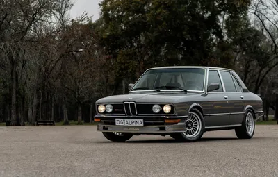 Unterwegs mit dem 1974er BMW 525 E12! - автофилу картинки