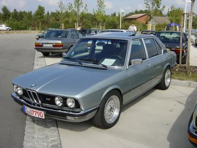 1980 BMW M535i E12 | Классика высокопроизводительных вычислений картинки