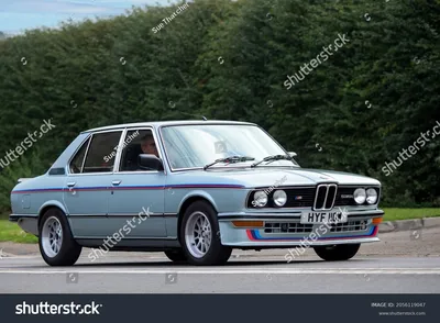 Описание модели BMW 5 серии E12! картинки