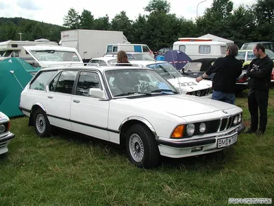 BMW 7 Series (E23) технические характеристики \ u0026 фото - 1977, 1978, 1979, 1980, 1981, 1982, 1983, 1984, 1985, 1986 - autoevolution картинки