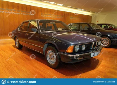 10+ BMW 750iL HD обои и фоны картинки