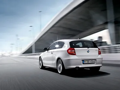 2011 BMW 1Series обои и галерея изображений картинки