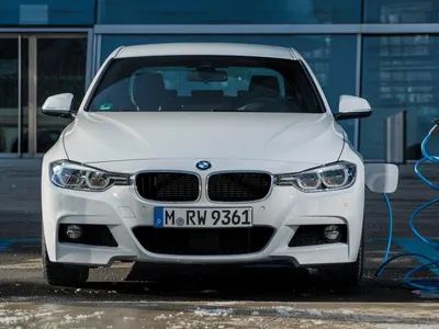 БМВ 3-серии 2016-2017 - фото и цена, видео, характеристики BMW 3-Series (F30 ) картинки