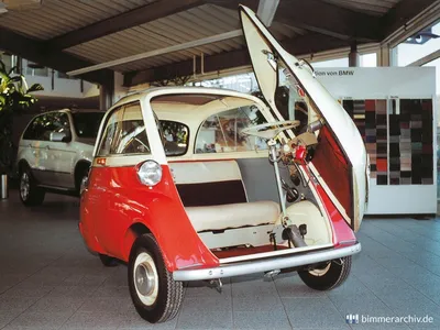 Купить BMW Isetta 300 (1958) за 34 900 евро картинки