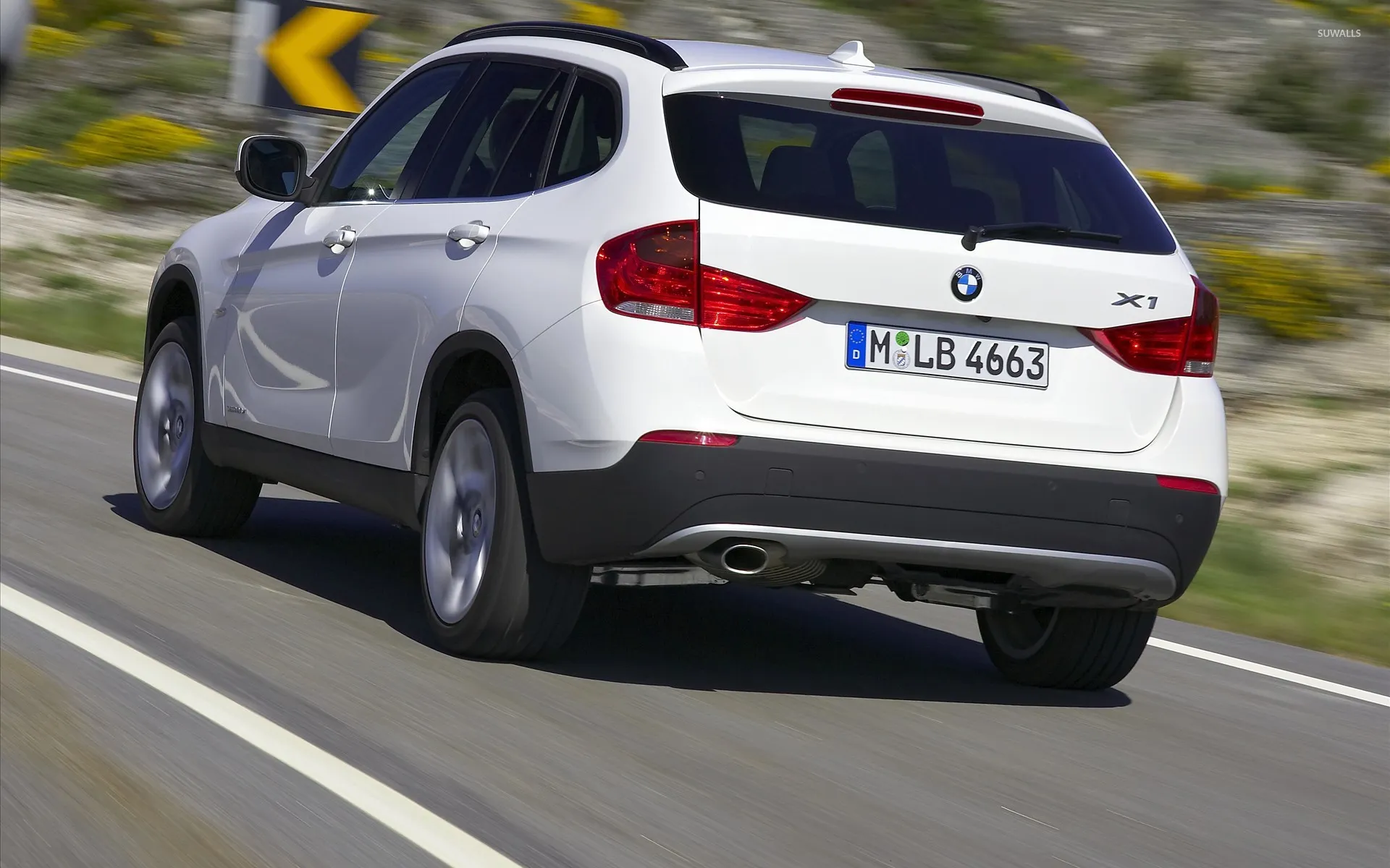 BMW X1 картинки