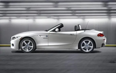 bmw z4 родстер iPhone обои скачать бесплатно картинки