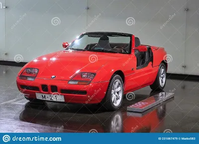 Bmw Z1 Стоковые фотографии - Бесплатные стоковые фотографии без лицензионных платежей от Dreamstime картинки