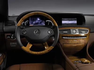 Предварительный просмотр Mercedes-Benz CL-класса 2011 года картинки