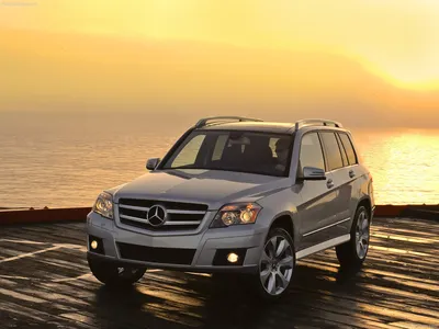 Подержанный Mercedes-Benz GLK 350 2010 года выпуска в Монклер картинки