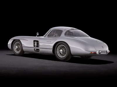 Das Mercedes-Benz Museum verkauft sein Kronjuwel, das Mercedes-Benz 300 SLR «Uhlenhaut» Coupé картинки