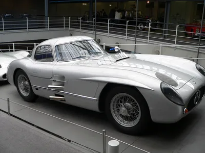 TopWorldAuto >> Фото Mercedes-Benz 300 SLR Uhlenhaut-Coup - фотогалереи картинки