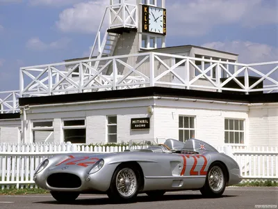 Mercedes-Benz Silver Arrow 300 SLR, вероятно, самый дорогой классический автомобиль в мире | Авто Новости картинки