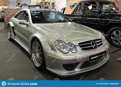 Продан 2005 Mercedes CLK DTM AMG | Официальный дилер Koenigsegg в Великобритании | СуперВеттура картинки