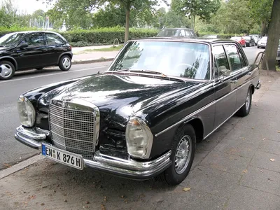 Рестомод Mercedes-Benz (W108) 1968 года с мощностью C63! картинки