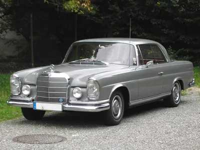 Mercedes-Benz 280SE купе W111 картинки