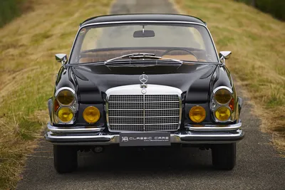 Файл:Mercedes Benz W111 Front.jpg — Викисклад картинки