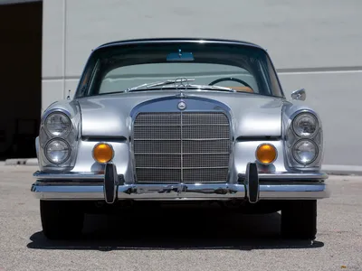 Mercedes benz w112 фото и изображения высокого разрешения - Alamy картинки