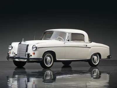 Mercedes benz 220 coupe w180 высокого разрешения стоковые фотографии и изображения - Alamy картинки