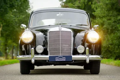 Mercedes Benz 220S Ponton – Belrose Classics картинки