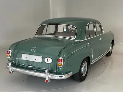 Автомобиль класса люкс Mercedes-Benz 220S W180 II "Ponton", 1956 г. Редакционное фото - Изображение олдтаймера, автомобиль: 117524501 картинки