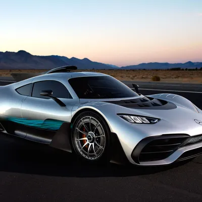 Mercedes-AMG Project One — гиперкар со скоростью 350 км/ч | ПРОВОДНАЯ ВЕЛИКОБРИТАНИЯ картинки