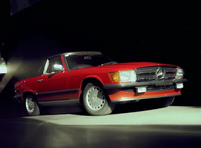 1989 Mercedes-Benz 300SL (R107) #2225 Красный сигнал с бежевой кожей - SLSHOP картинки