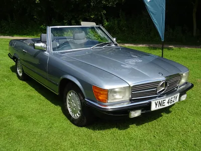 Подержанный 1979 Mercedes-Benz SLC 450 SLC C107 на продажу в Basingstoke, Hampshire | Автомобили специалиста Королевства картинки