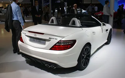 Файл:Белый Mercedes R172 AMG rr op IAA 2011.jpg — Википедия картинки