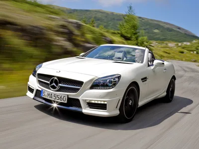 Mercedes-Benz SLK 55 AMG (2012) - фото 6 из 17 картинки