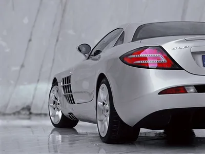 SLR McLaren — для любителей скорости Обои для рабочего стола 1400x1050 картинки