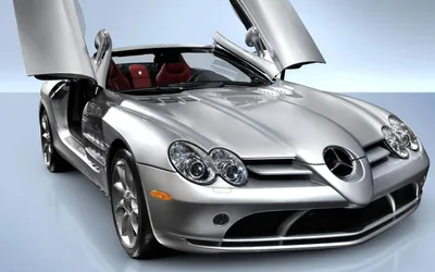 Скачать обои Впечатляющий Mercedes Benz Slr Mclaren картинки