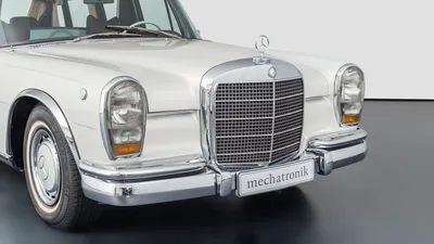 1969 Mercedes-Benz 600 Four-Door Pullman w100 - настоящий седан | Представленный в 1963 году Mercedes-Benz 600, получивший внутреннее обозначение W100, имел мало аналогов, кроме нового Rolls-Royce Phantom V. Он отличался картинки