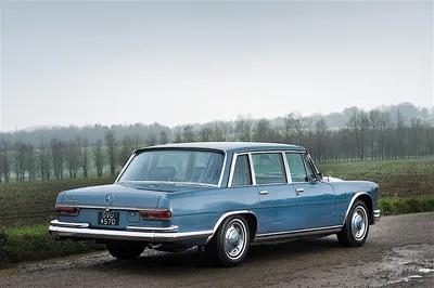 Mercedes-Benz 600 1968 года выпуска, принадлежавший Джею Кею, выставлен на аукцион картинки