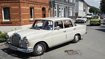 Панорама: Через крайний запад на Mercedes W110: Маленький плавник в дальней дороге - фото - автомобильные новости - ФОКУС онлайн картинки