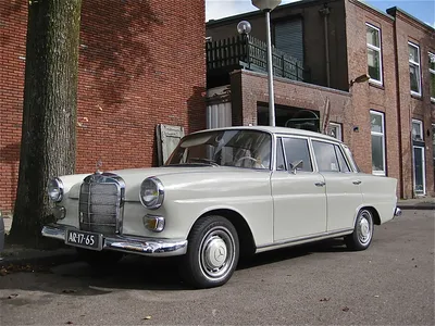 Mercedes-Benz 200 D (W110) 1965–68 фото (1600x1200) картинки