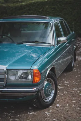 1981 Мерседес Бенц 300D W123 картинки