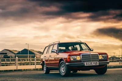 Уменьшенный размер: Mercedes-Benz W123 с пневматической подвеской: Air and love: 82 Mercedes-Benz 200 с Airride - Фотогалерея - Поклонники Mercedes - Журнал для энтузиастов Mercedes-Benz картинки