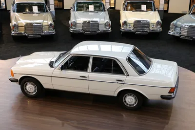 Автомобиль Mercedes Benz 230CE Coupe 1982 на продажу - PostWarClassic картинки