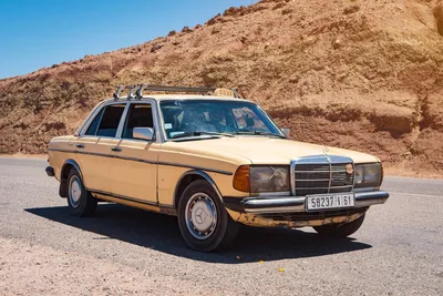 Mercedes-Benz 280 E (1976) - фото, информация и характеристики картинки