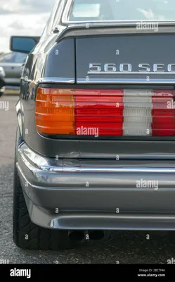 Mercedes w126 в высоком разрешении стоковые фотографии и изображения - Alamy картинки