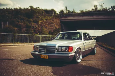 белый Mercedes-Benz седан #Mercedes-Benz #stance #w126 #1080P #wallpaper #hdwallpaper #на рабочий стол | мерседес бенц, мерседес, мерседес бенц седан картинки