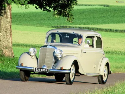 Mercedes benz w136 высокого разрешения стоковые фотографии и изображения - Alamy картинки