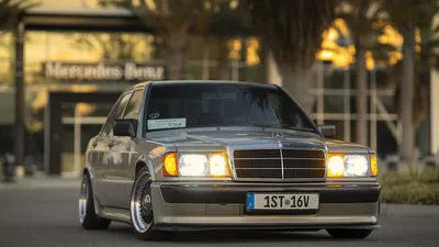 Любители Mercedes Benz 190E картинки