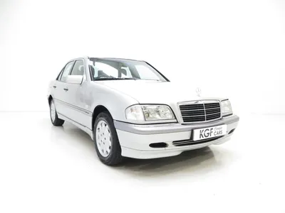 Руководство покупателя: Mercedes-Benz W202 C-Class Sedan (1994-00) картинки