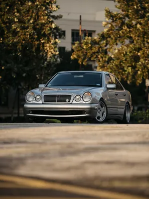 Мобильные обои E55 AMG с ручной заменой: r/mercedes_benz картинки