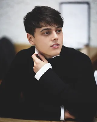 Исполнитель хита «Пьяное солнце» ALEKSEEV: «Я бросил попытки найти отца» |  STARHIT картинки