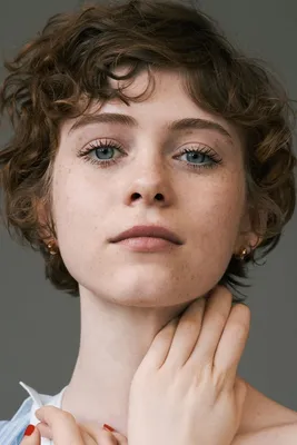 Sophia Lillis - Profile Images — The Movie Database (TMDB) картинки