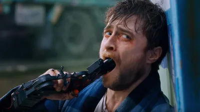 Harry Potter is jetzt schwer bewaffnet: Erster Trailer zu Guns Akimbo mit Daniel Radcliffe картинки